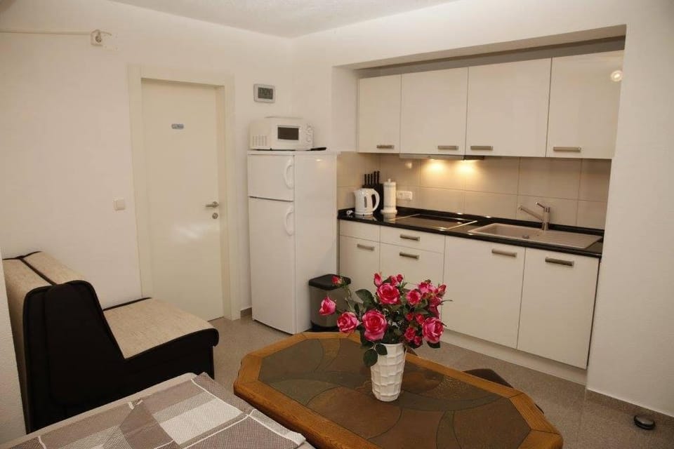 Apartments Simic Hotel in Šibenik-Knin County, Croatia