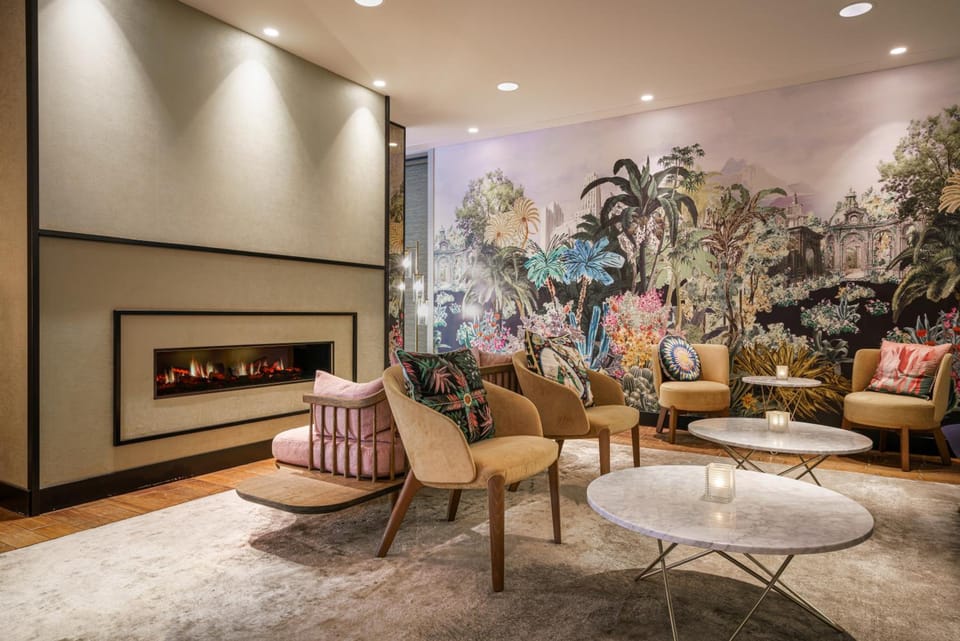 Bar/lounge