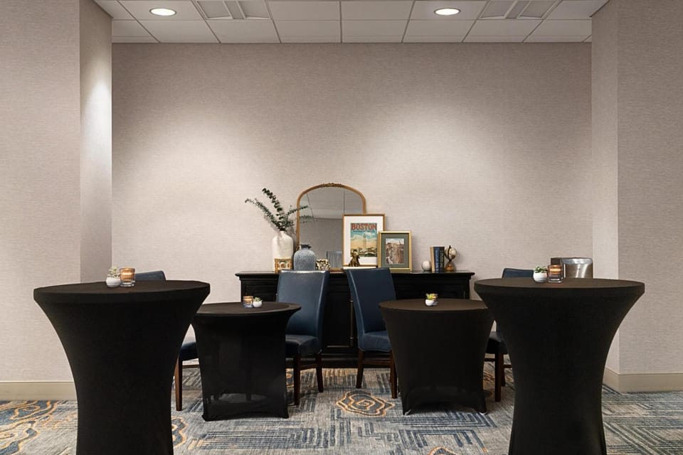 DoubleTree by Hilton Boston-Downtown Hotel in South Boston