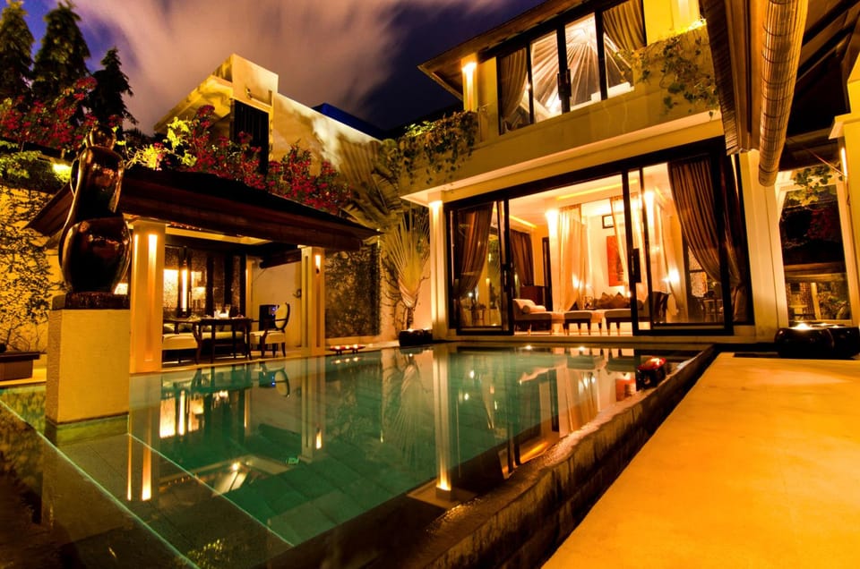 Villa One Seminyak Hotel in Kuta