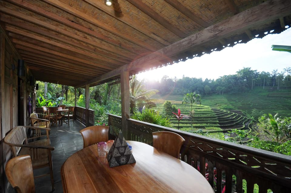 Bali Lush Hotel in East Selemadeg