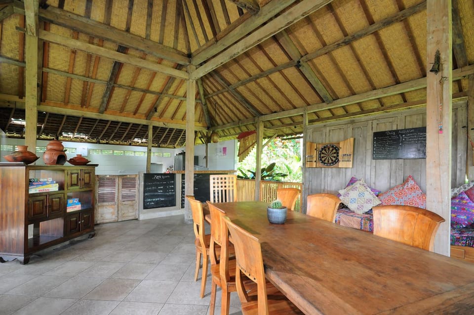 Bali Lush Hotel in East Selemadeg