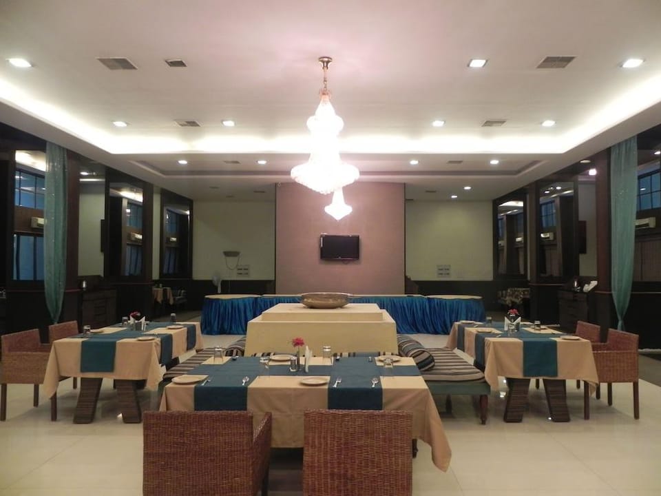 Reeva Suites Hotel in Maharashtra