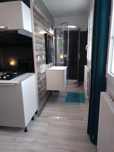 Studio et chambres d'hotes les nuits de Gesnes Hotel in Alençon