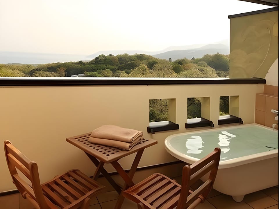 Tsukiyado Luck Hotel Resort in Shizuoka Prefecture