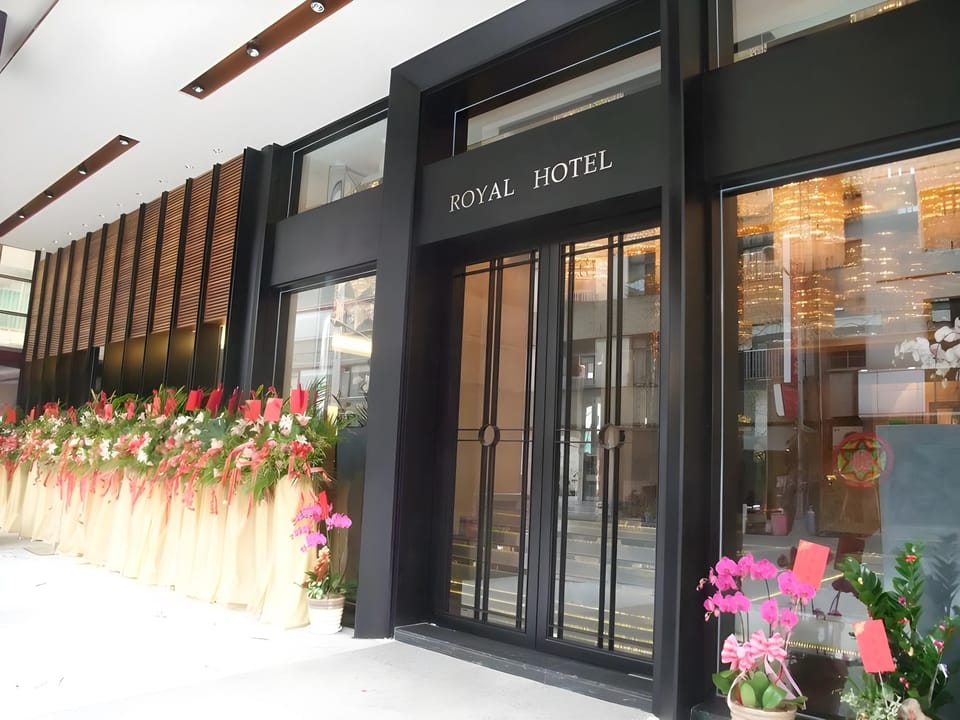 Royal Group Hotel Chun Shan Branch Hotel in Kaohsiung