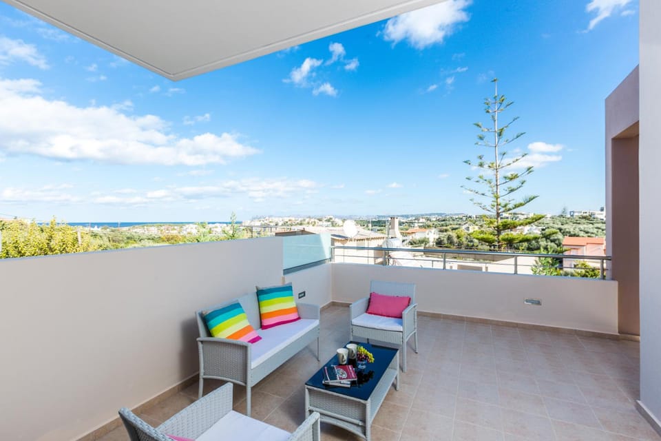 Peris Villa Hotel in Crete