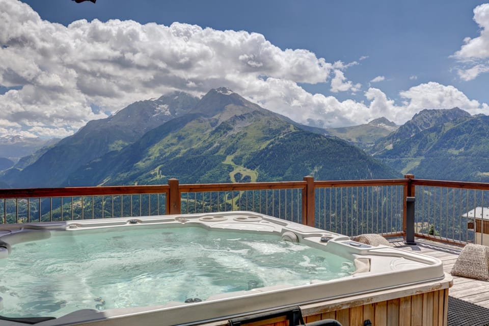 ILY Hotels & Spa La Rosiere Hotel in Montvalezan