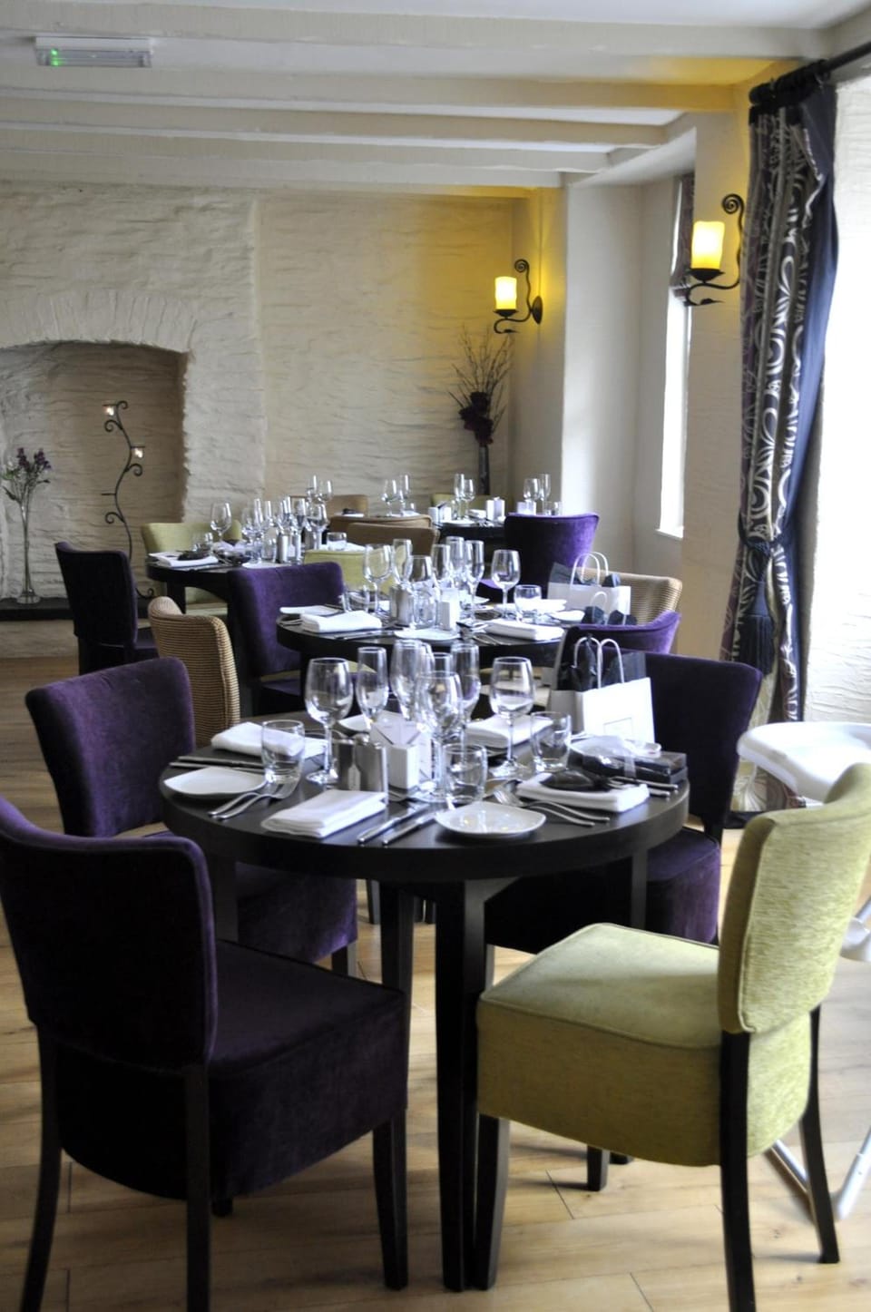 Gwesty'r Emlyn Hotel Hotel in Wales