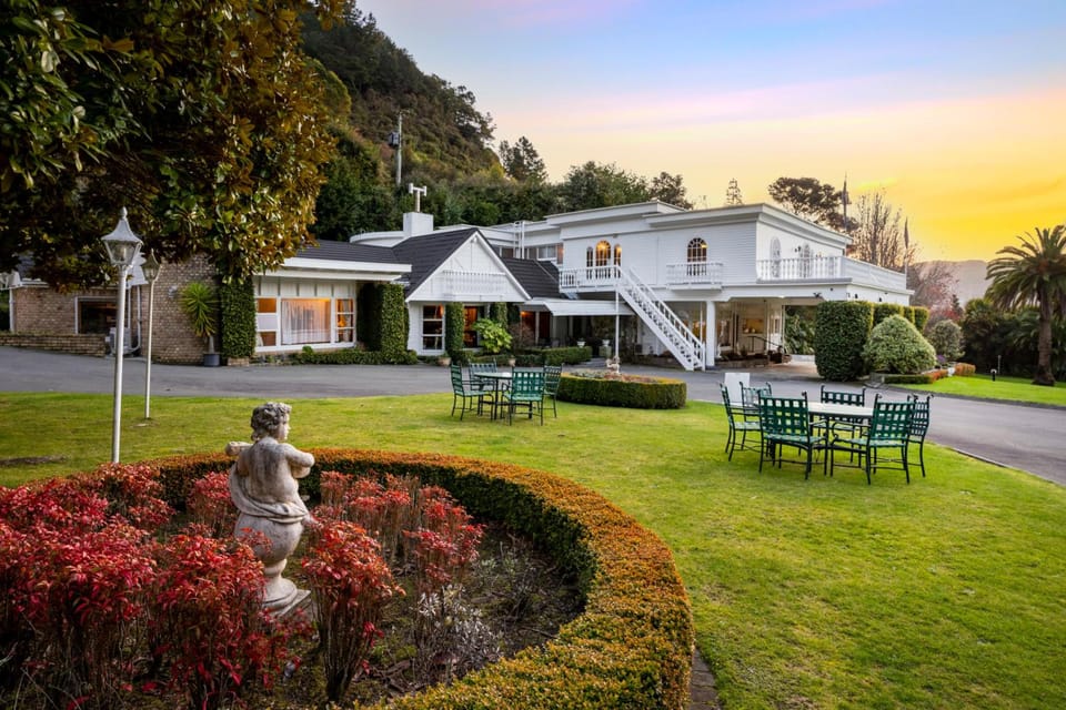 Wallaceville House Motor Lodge Motel in Lower Hutt