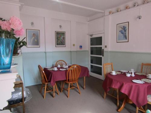 Athollbank Guest House Hotel in Dundee