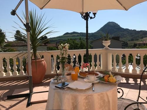 BB Villa Magda Hotel in Marche