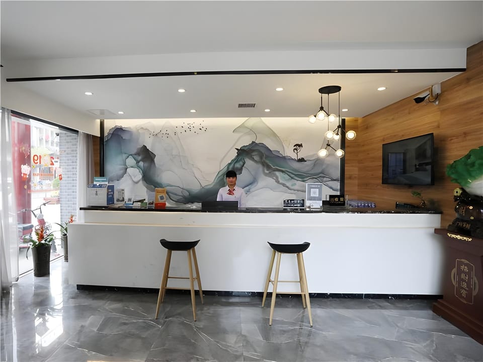 Shell Hotel Kaifeng Gulou District Gulou Square Hotel in China
