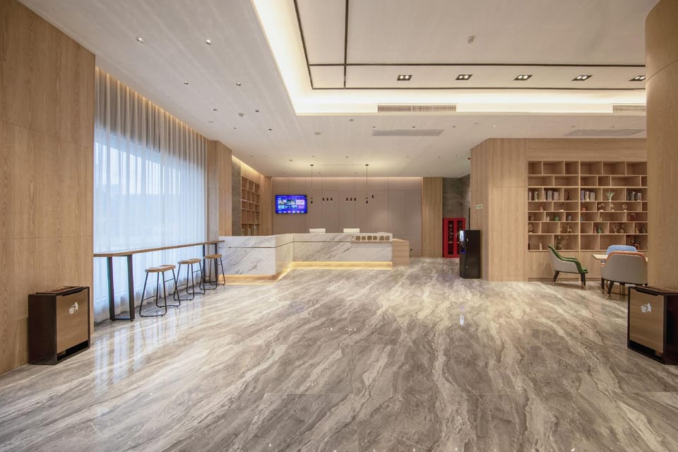 Green Tree Inn Huaibei City Wuyue Plaza Hotel in Jiangsu