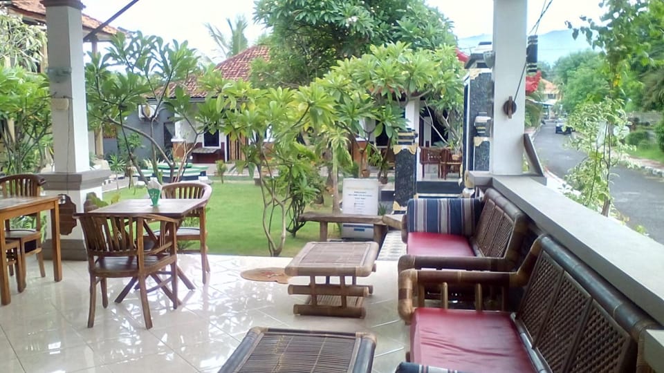 Puri Mandhara Lovina Hotel in Buleleng