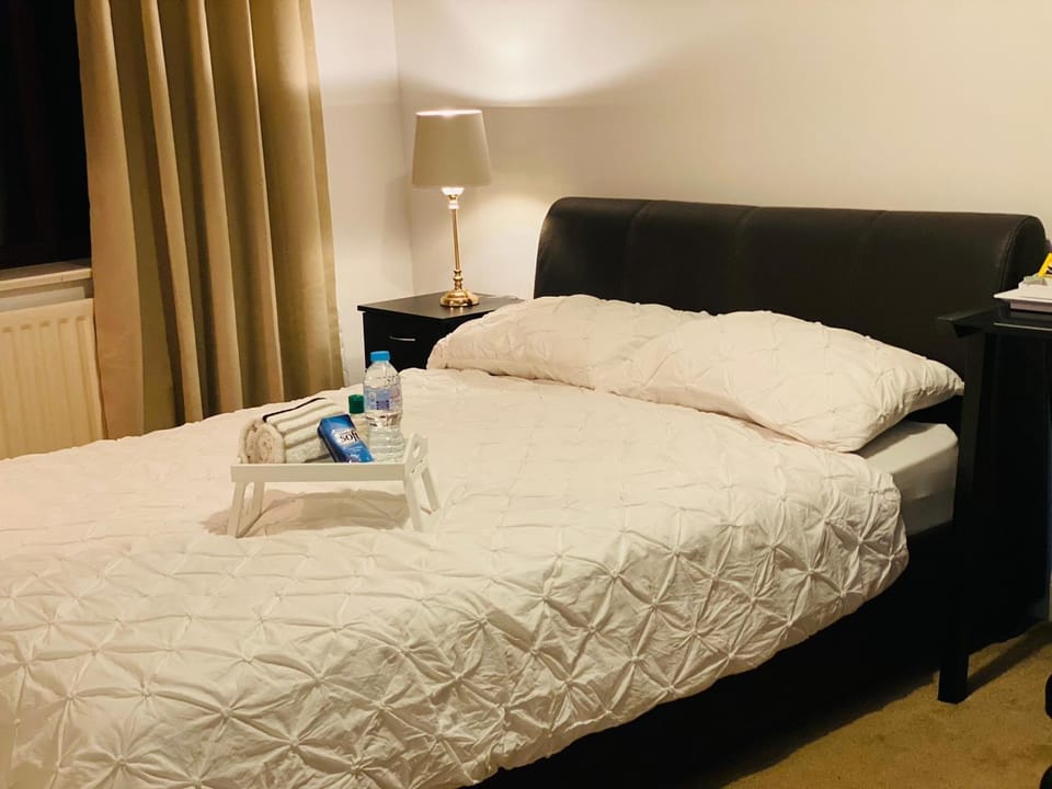 Ashmina House Vacation rental in Milton Keynes