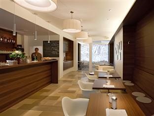 Coffee shop