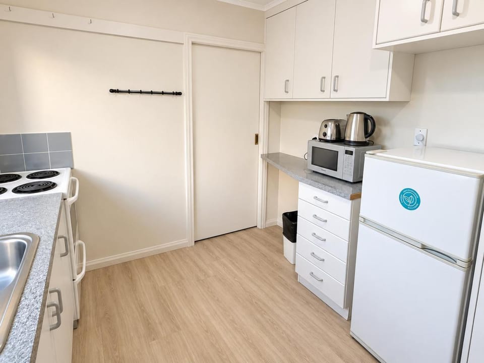 Settlers Motor Lodge Motel in Lower Hutt