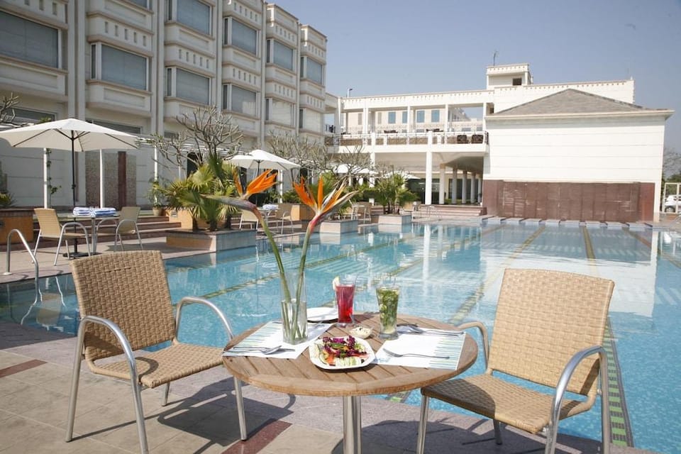 Treehouse Hotel Club & Spa, Bhiwadi Resort in Haryana