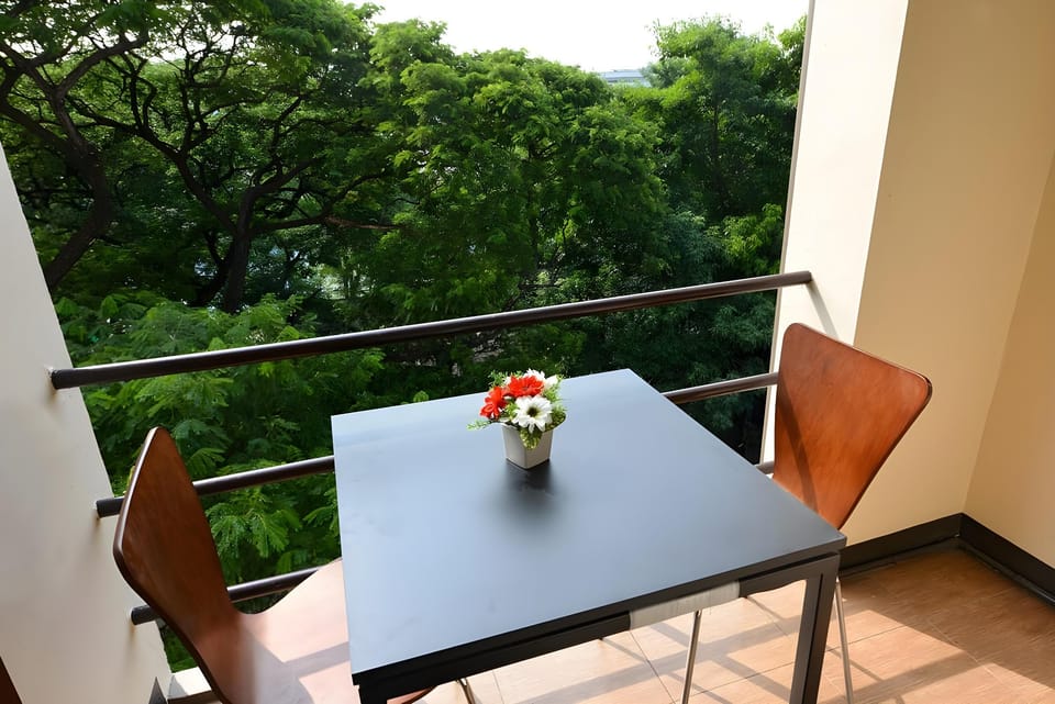 Studio Residence Sukhumvit 71 Hotel in Bangkok