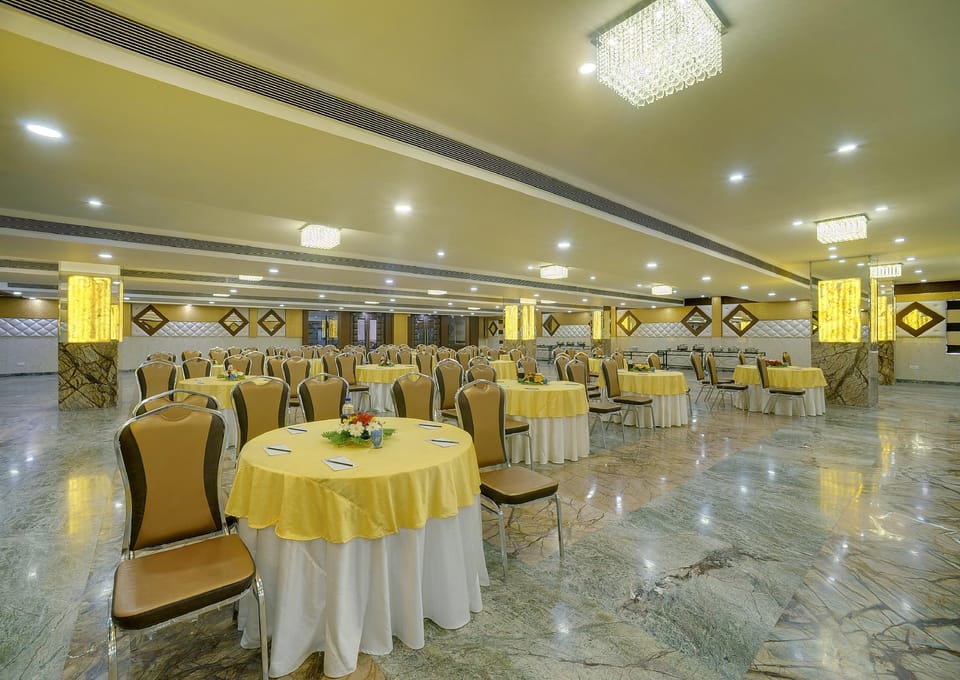 Cygnett Park Di- Arch Hotel in Lucknow