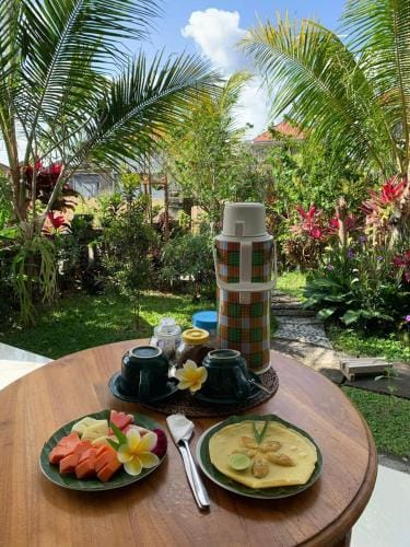 Cenik House Ubud Hotel in Ubud