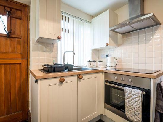 The Brambles - 2 Bedroom Cottage - Llanteg Hotel in Amroth