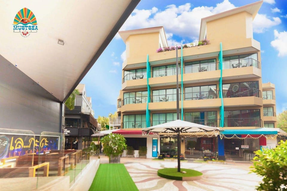 Must Sea Hotel Hotel in Rawai