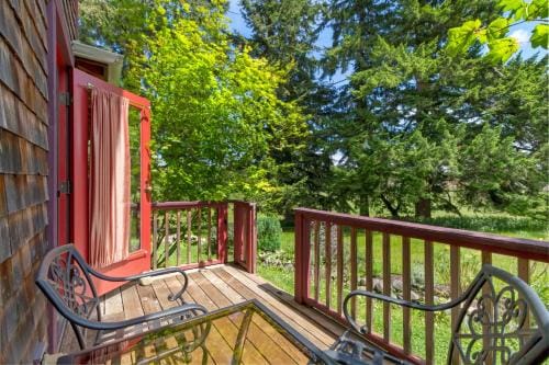 Juniper Lane Guest House Inn in Friday Harbor