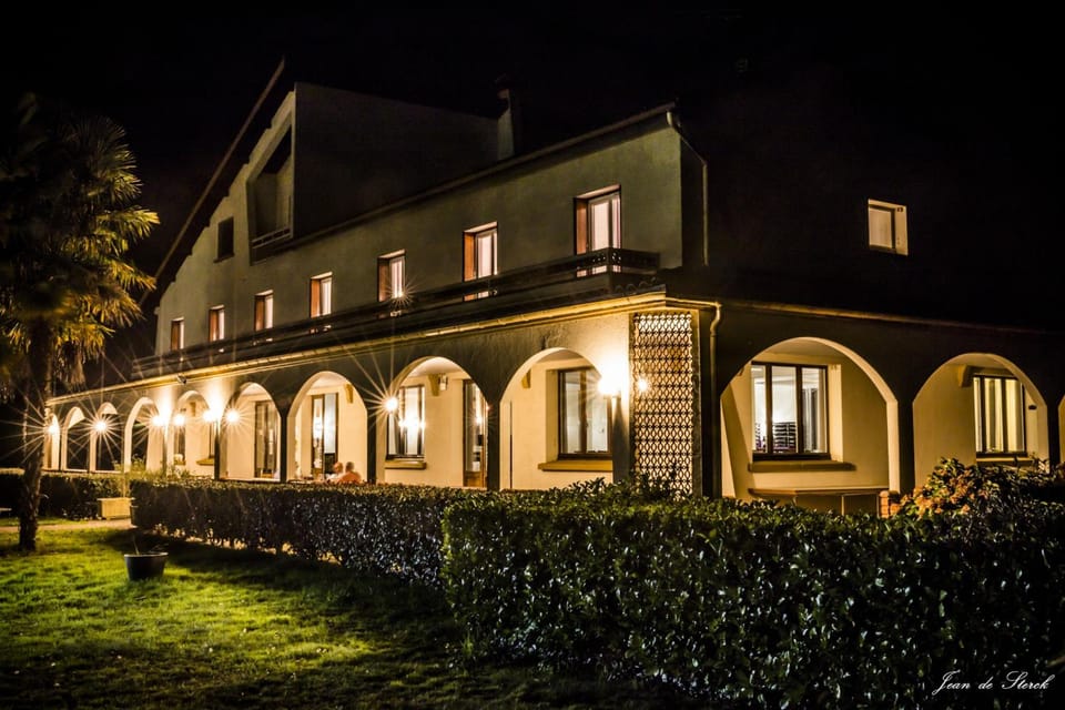 Logis Hotel Le pont d'Arcole Hotel in Occitanie