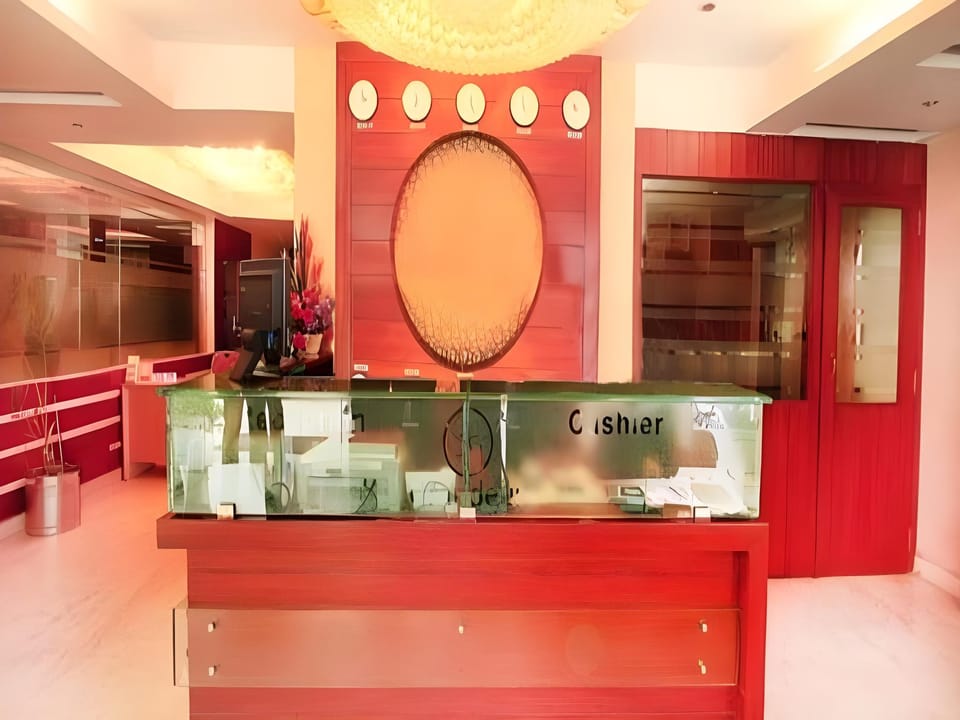 Hotel Grandeur Hotel in Hyderabad