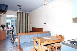 Bella Mare Hotel Apartments Hotel in Rethymno
