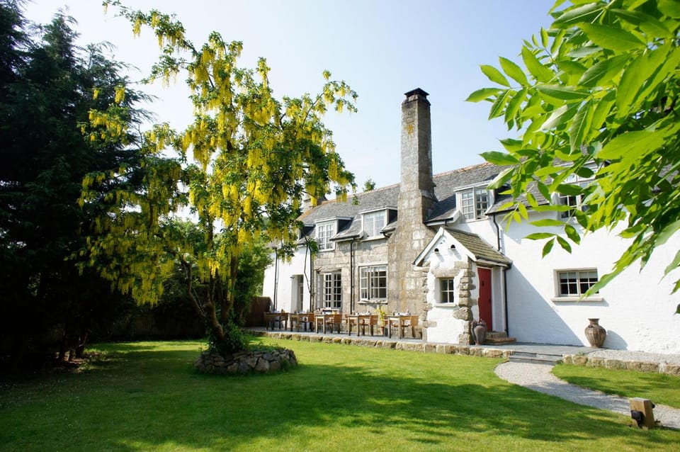 Weeke Barton Hotel in Teignbridge