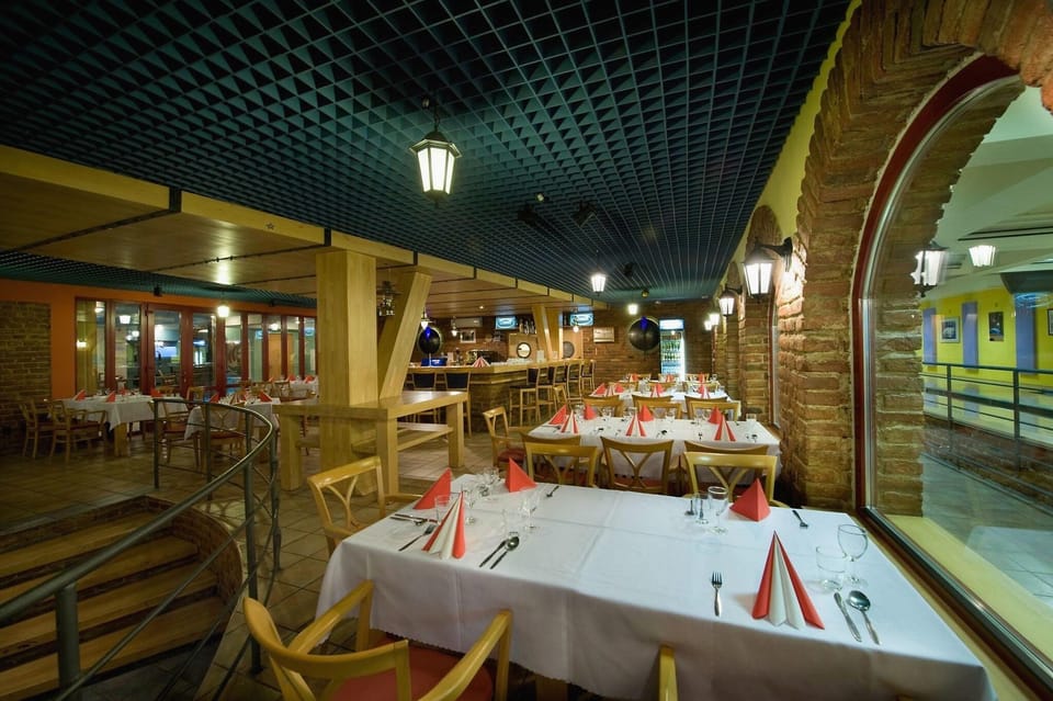 Grand Hotel Hotel in South Moravian Region