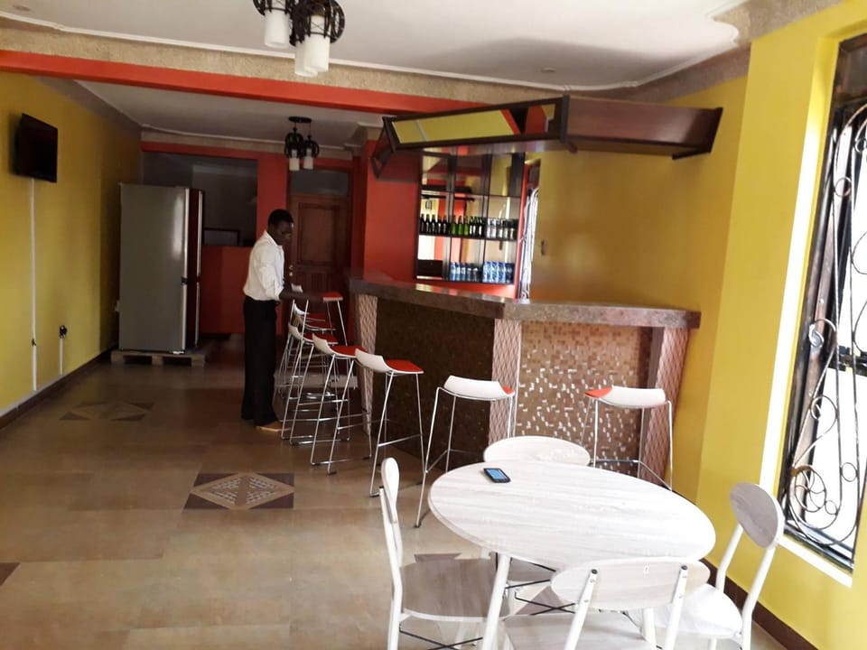 Bar/lounge