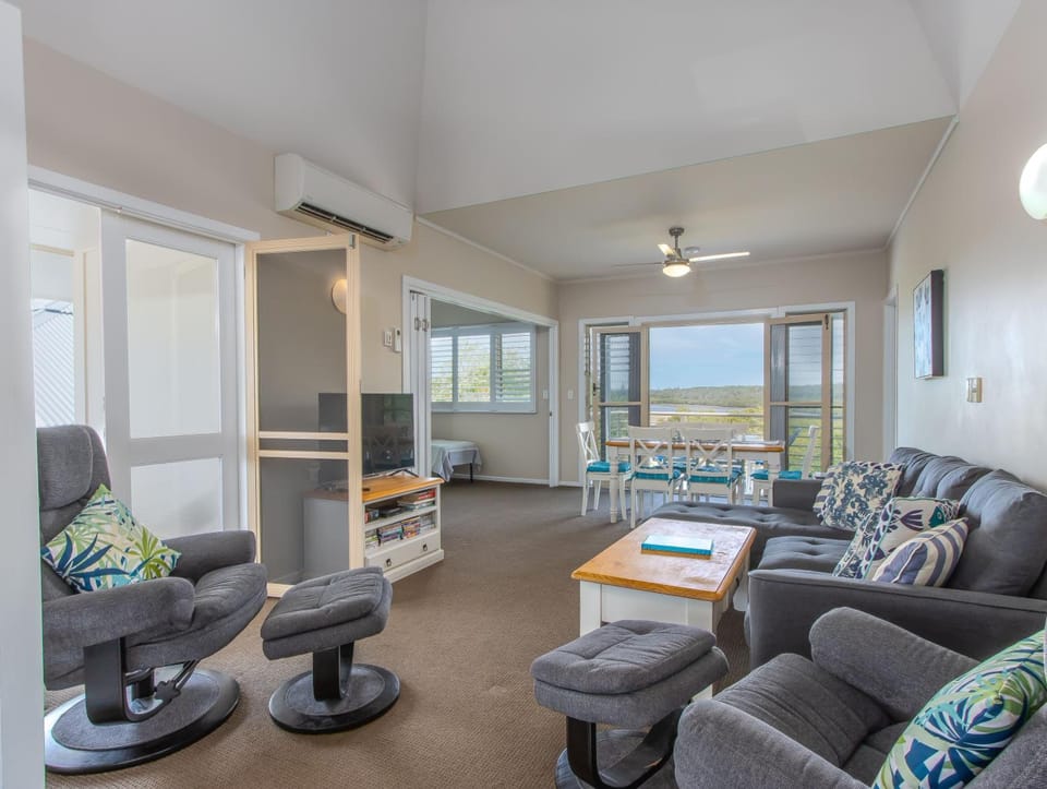 Hastings Cove Holiday Apartments Apartment hotel in New South Wales