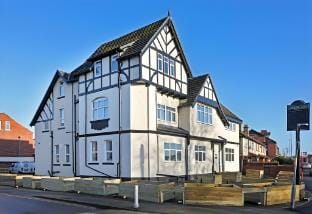 Sandal Park View Corporate & Executive Stays Hotel in Wakefield