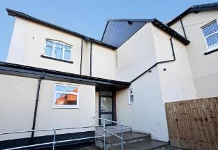 Sandal Park View Corporate & Executive Stays Hotel in Wakefield