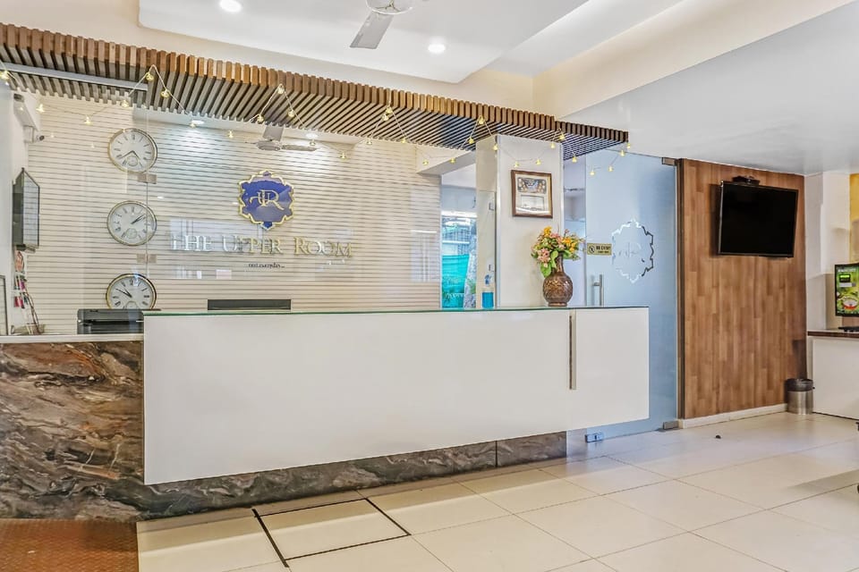 Townhouse The Upper Room Near Pune Airport Hotel in Pune