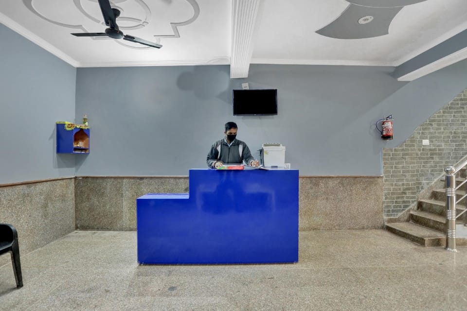 Hotel O Prithvi Residency Hotel in Delhi