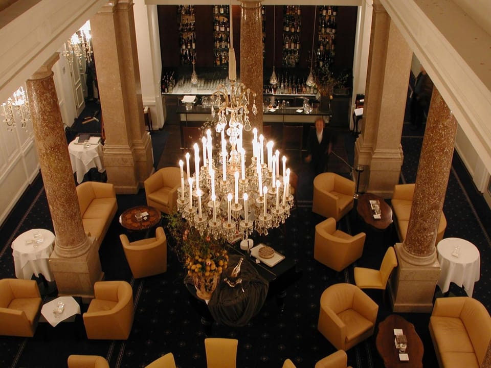 Bar/lounge