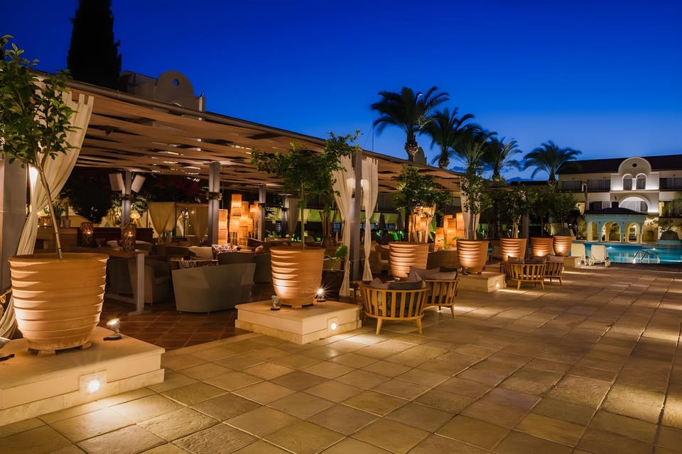 Bar/lounge