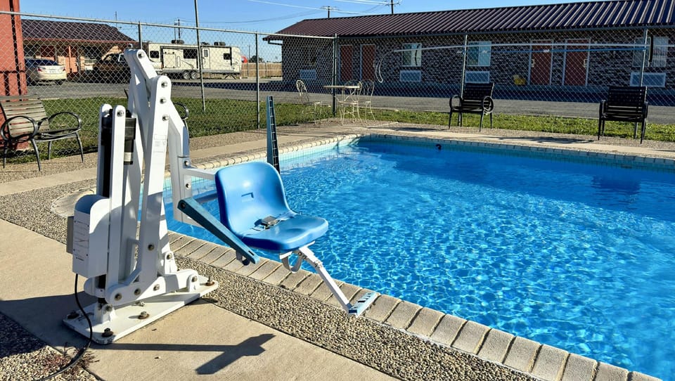 Regency Inn Hondo Motel in Rio Grande