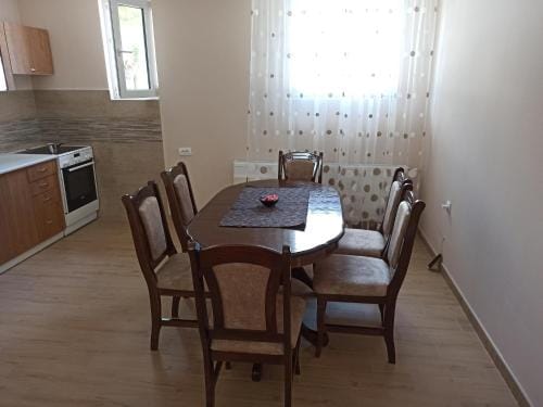 Vila Ljuti krs Hotel in Zlatibor District, Serbia
