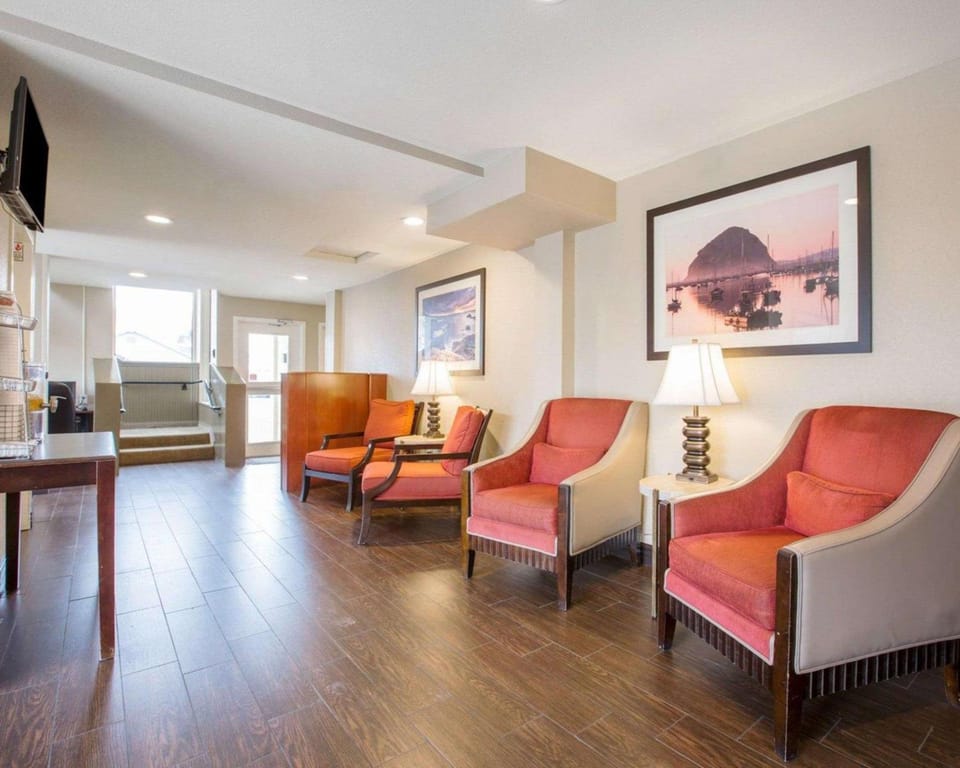Hotel Avisa Hotel in Morro Bay