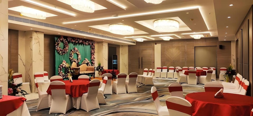 SunhillPortico Hotel in West Bengal