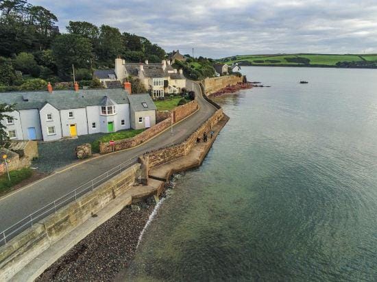 Brook Cottage - 1 Bedroom Cottage - Dale Hotel in Marloes and St. Brides