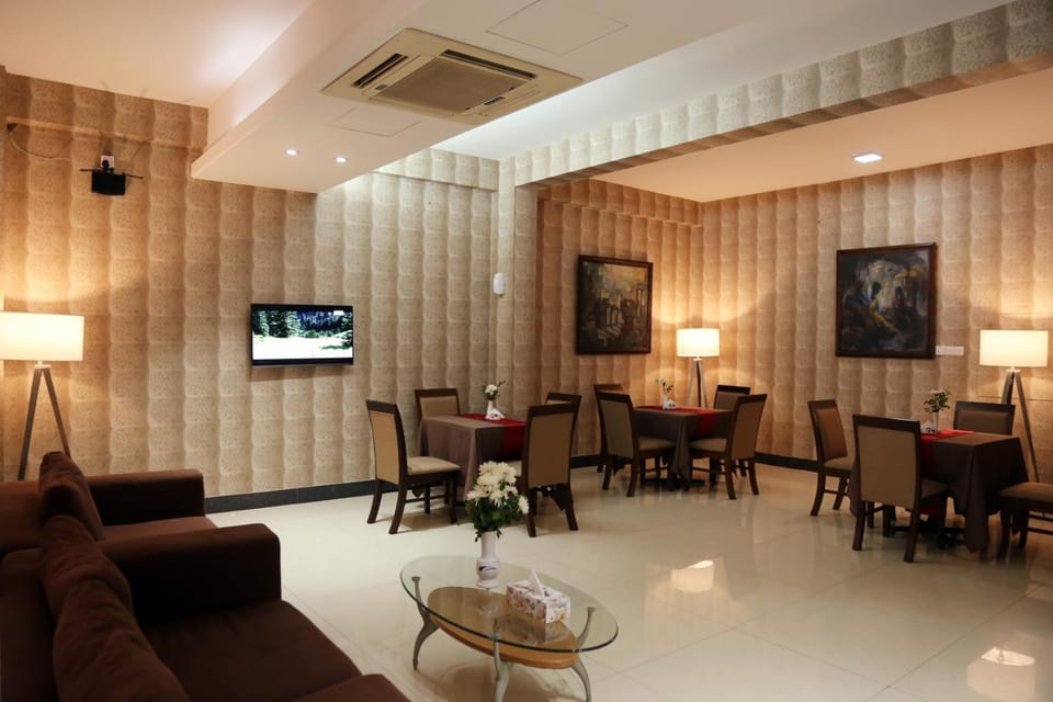 Civic Inn Hotel in Dhaka