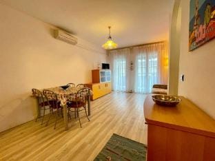 Wonderful apartment for 5 people with terrace Hotel in Porto Santa Margherita