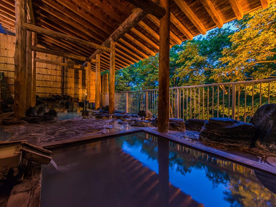 Hot spring bath